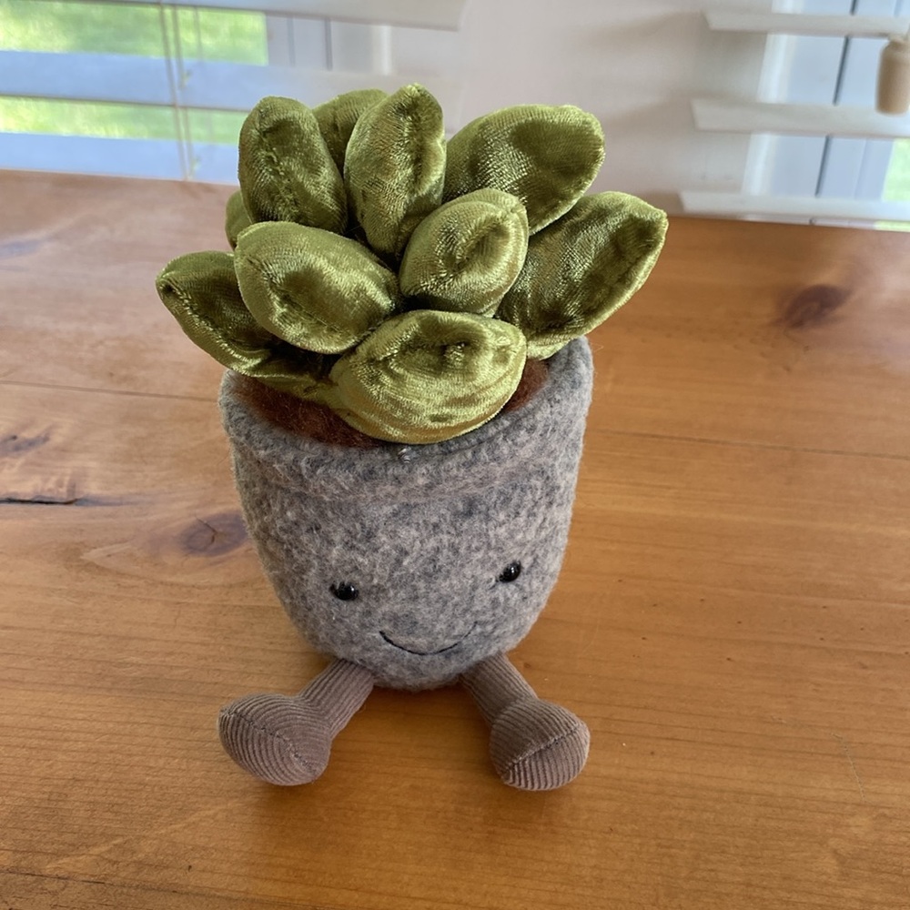 Jellycat Silly Succulent Jade Stuffed Plant Toy - Retired - Picture 4 of 9